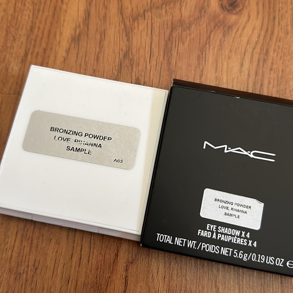 MAC Cosmetics Limited and Discontinued Love Rihanna Bronzer.  Unused. - Picture 3 of 3